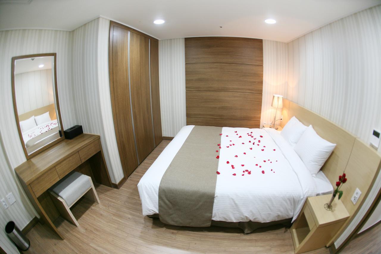 Mohang Haenaru Family Hotel บูอัน ภายนอก รูปภาพ